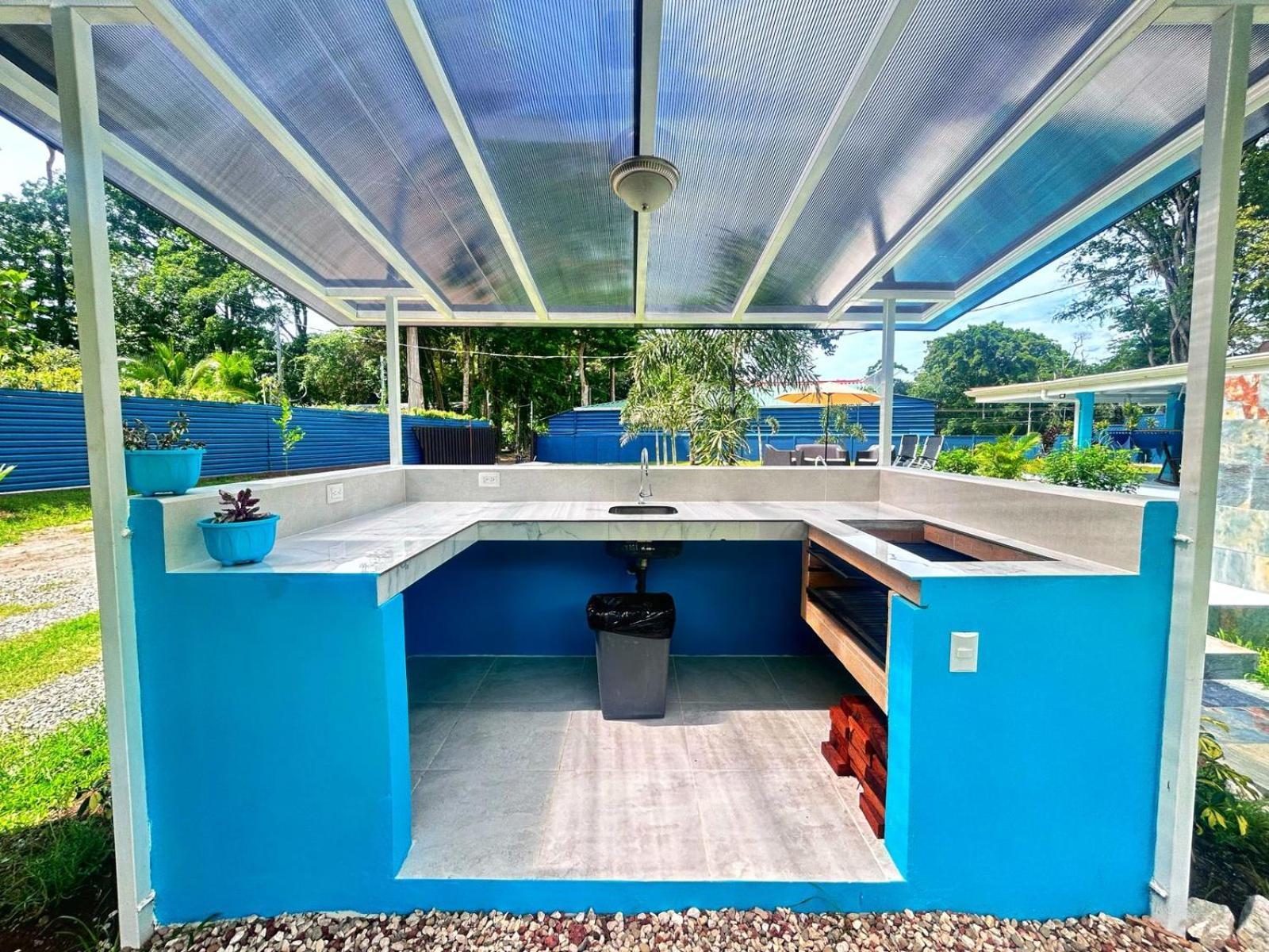 Villa Paraiso Tropical Puerto Viejo de Talamanca Buitenkant foto
